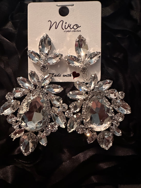 Large Chandelier earrings (jewelry)