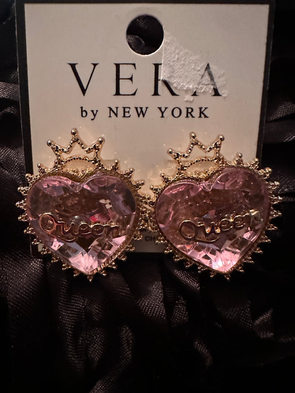 Queen heart earrings ( jewelry)