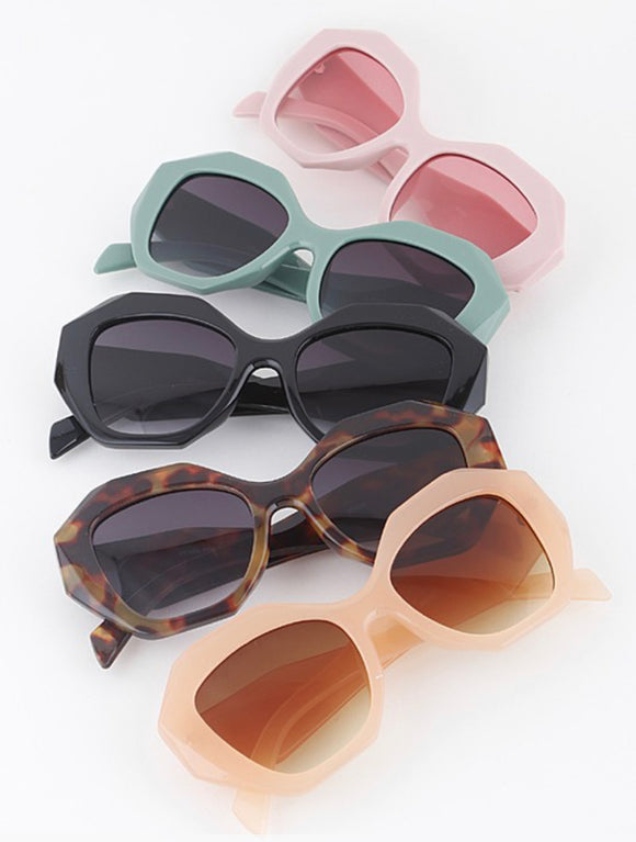 Bulky Geometric Sunglasses 🕶️