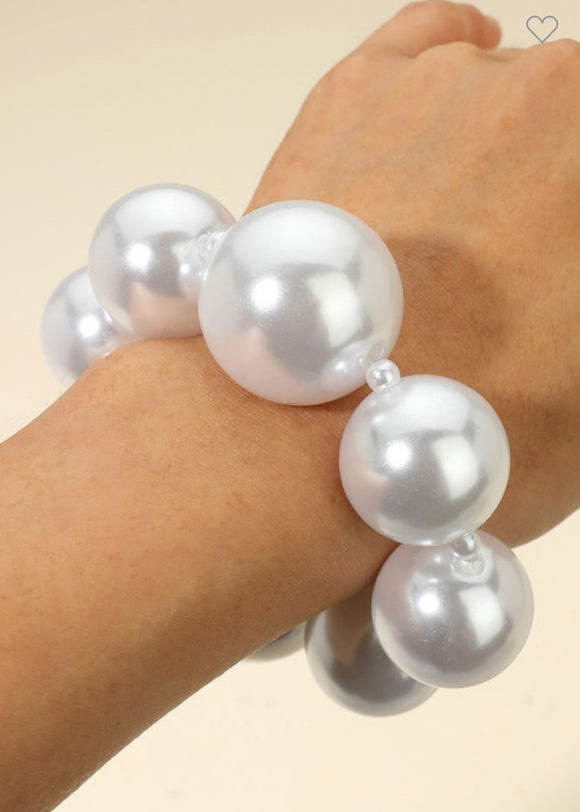 Pearl bracelet (jewelry)