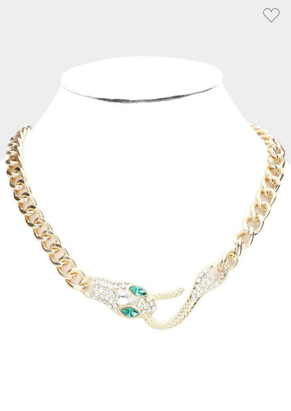 Snake 🐍 chain necklace with Emerald 👀 ( Jewelry)