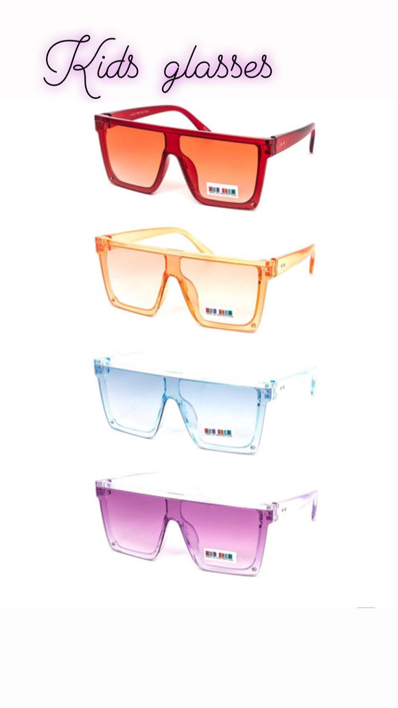 Kids boxed sunglasses 😎 (Yana )